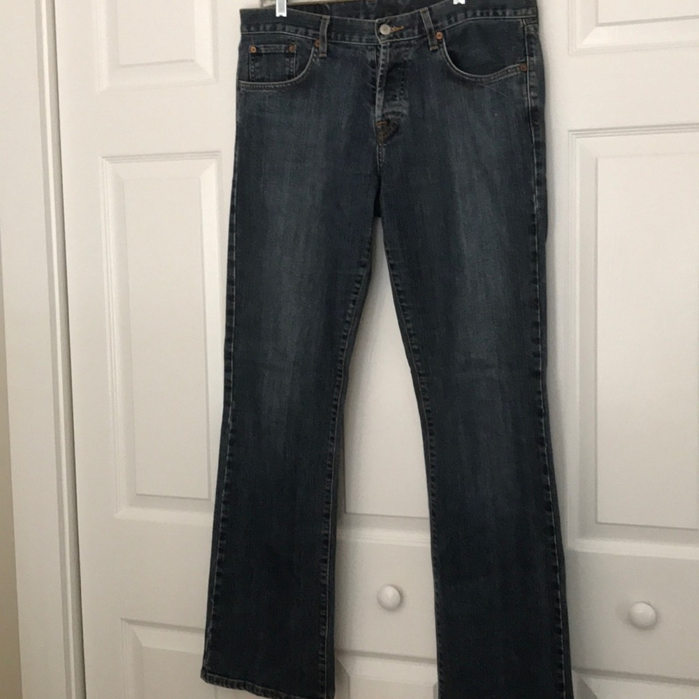 Lucky jeans